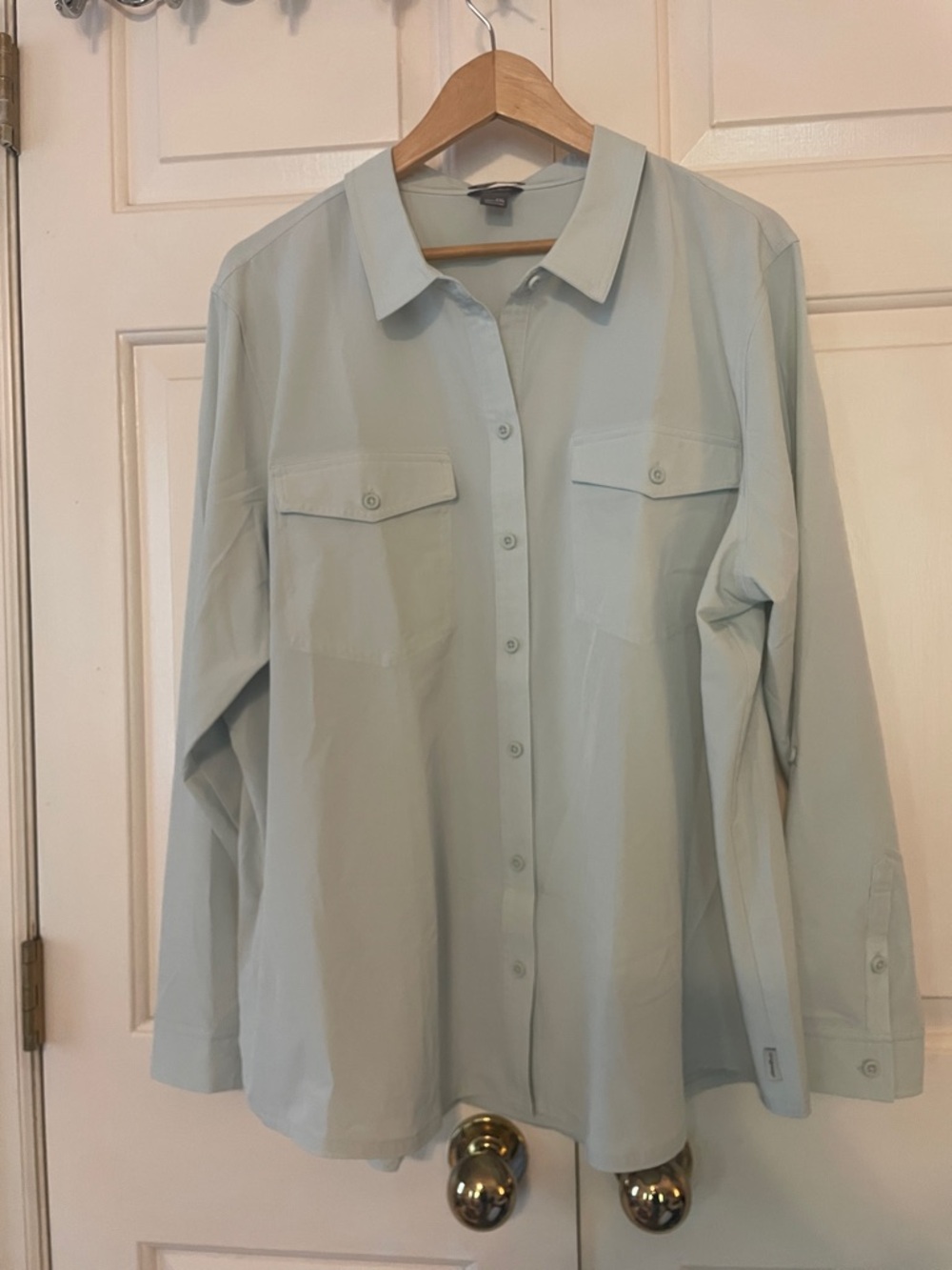 Eddie Bauer women’s LS departure shirt Light Mint button down spandex size xxl
